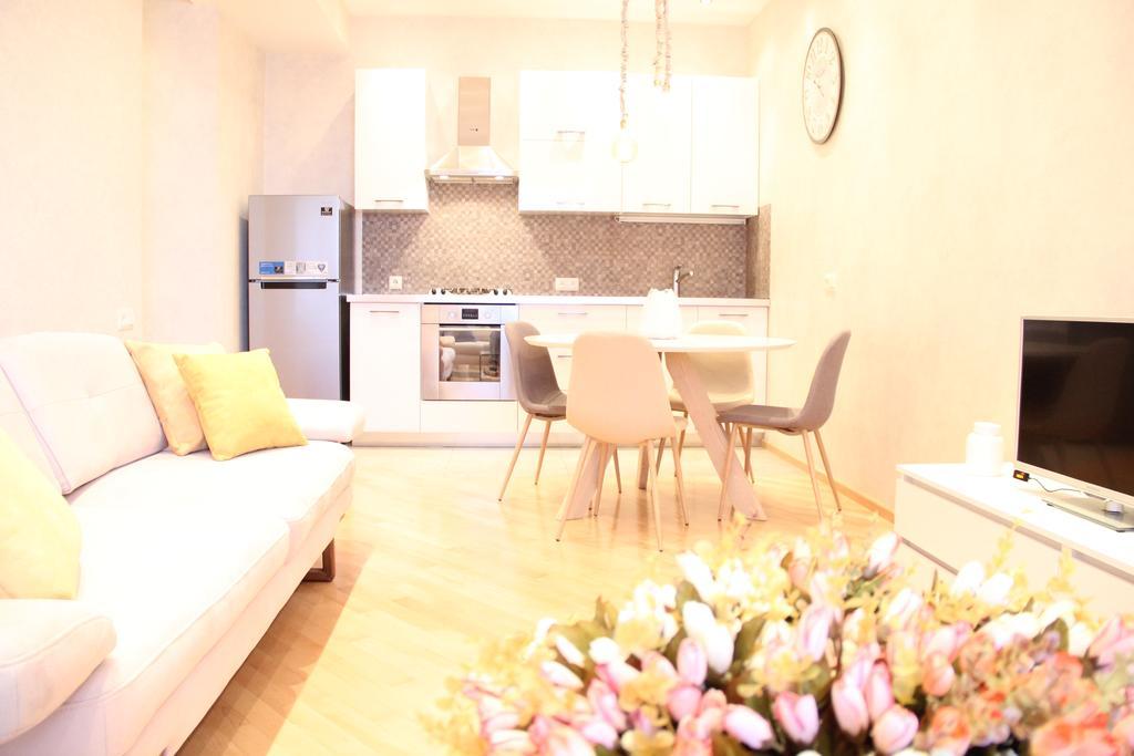 Maxela Apartments Tbilisi Esterno foto